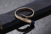 Load image into Gallery viewer, 14Kt. Yellow Gold Blue Lapis Lazuli Bead Snake Ring Size 8
